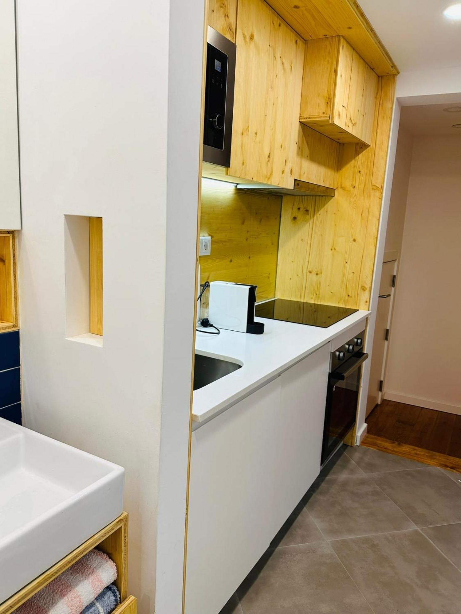 Castle Cozy Apartment リスボン エクステリア 写真